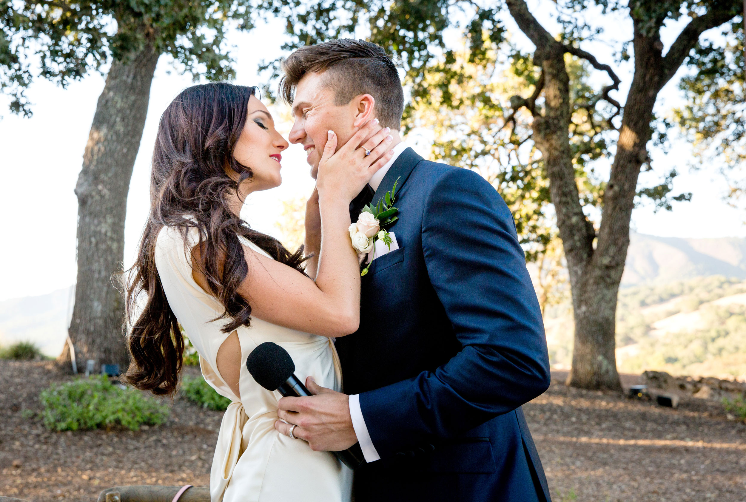 JulioDuffooWeddings__JennaTroy_KundeWinery_0029